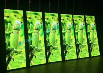 China Los anuncios interiores de Digitaces de la pantalla del cartel de IP40 LED exhiben la frecuencia de actualización 2880Hz 2 años de garantía en venta