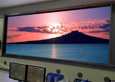 China Echada ultra fina video del pixel de la pared de la pantalla LED a todo color de HD para la sala de control en venta