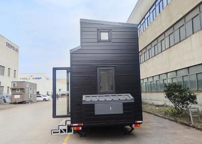 Chine Customizable Modular Prefabricated Tiny House On Wheels Cider Box Model Kit Home à vendre