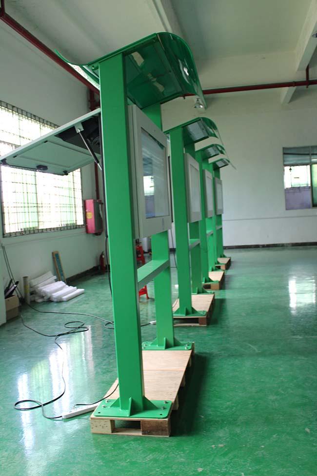 Various Color 49 Inch Portable LCD Advertising For Outdoor Outdoor LCD Kiosk Digital Signage And Displays