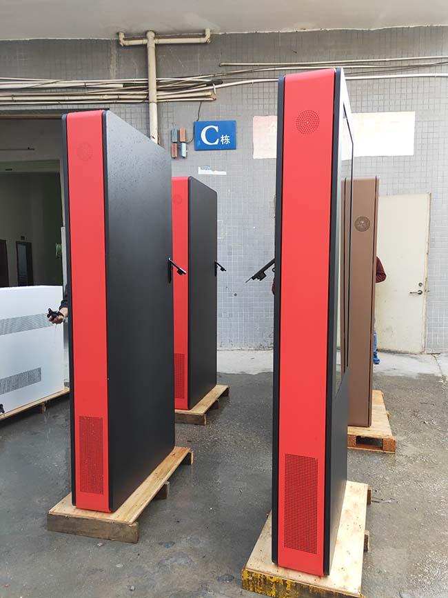 55 Inch Full Color Airport Store Station LCD Outdoor Kiosk Display Digital Signage And Displays
