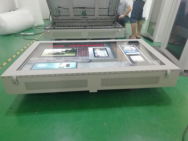 Smart Electronic 65 Inch Shopping Center Advertising Kiosk Standalone Totem Lcd Outdoor Digital Signage Enclosure