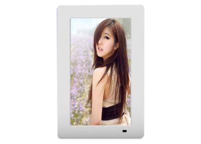 China 7'' Best Digital Frame For Gifting Send Photos From Your Phone Quick Easy Setup In App 32GB WiFi Digital Picture Frame for sale