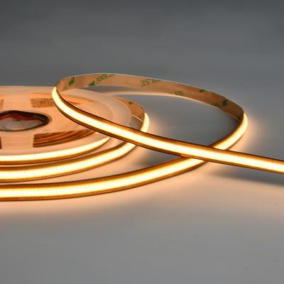 China Outdoor Free Cut Design Dot Free COB LED Strip Light 16.4Ft 528LED/M UL Listed for sale