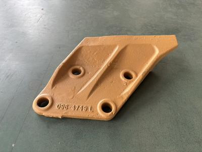 China 0964747 Caterpillar Sidecutters-4 BOLT TRACK Excavator LH Side Cutter for sale