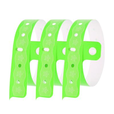 China Custom Event PVC Wristbands Silk Screen Printing Waterproof Security for sale