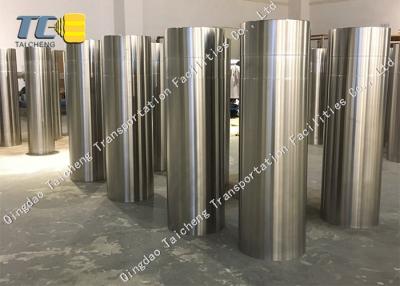 China High StrengthTelescopic Barrier Posts Concrete Footing Manual Type Anti Rust for sale