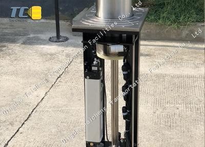 China Steel Hydraulic Bollard System Telescopic Security Post With Red LED Light for sale