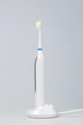 China TB-1035 rechargable auto-timer toothbrush BLYL Brand Sonic Electric toothbrush for sale