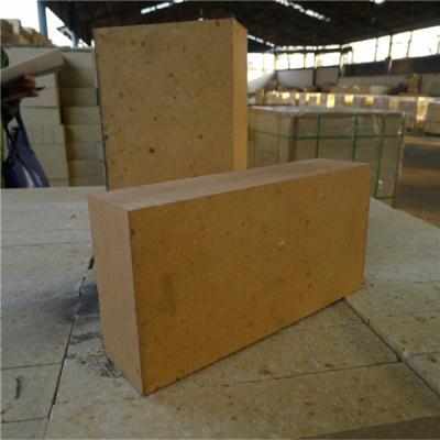 Chine Brique réfractaire isolante réfractaire ignifuge, résistance à la pression élevée de briques de silice fondue à vendre
