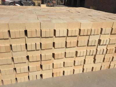 China Red Refractory Bricks , Fireclay Bricks High Temperature Resistance 230*114*65 /230*114*20 for sale