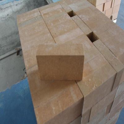 China Magnesia Zirconia Kiln Refractory Bricks 76% MgO Insulating Fire Brick Light Yellow for sale