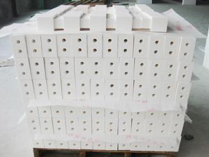 China Low Themal Conductivity Insulating Fire Brick Alumina Bubble Brick For Shuttle Klin for sale