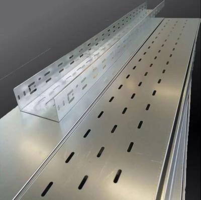 China OEM Stainless Steel Perforated Cable Tray Waterproof Cable Trunking for sale