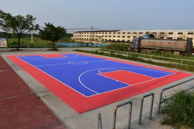 China Shock Absorption Interlocking Sports Flooring For Outdoor Sports for sale