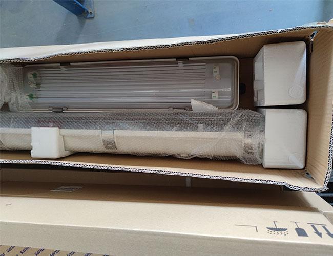 ATEX G3/4" Conduit Explosion Proof Fluorescent Lighting 1200mm 1500mm 600mm 1