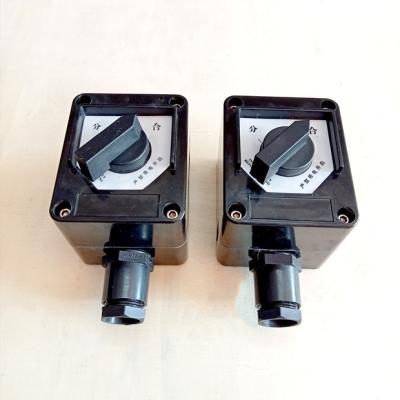 China Illuminated Explosion Proof Switches 220VAC Light Corrosion Proof for sale