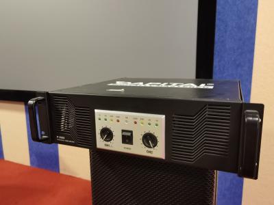 China Amplificador de potencia de Karaoke 2X2000W para sonido potente y equilibrado en venta