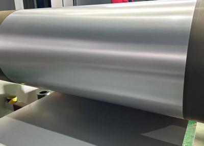 Chine Coil d'aluminium prépeint en blanc brillant de la série 3000 Coil d'aluminium utilisé dans les gouttières en aluminium à vendre