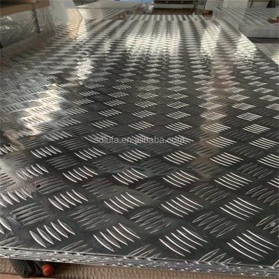 China 3003 5052 6061 Aluminum Diamond Plate Sheets Checkered 5mm for sale
