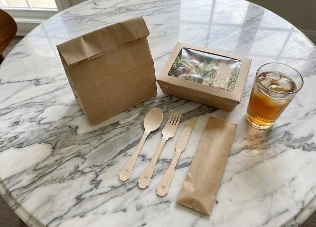 Hygienic eco-friendly disposable wooden cutlery set
