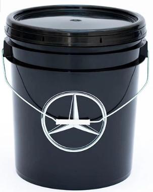 China 18 Liter Black Plastic Bucket Containers For Washing Car Customized for sale