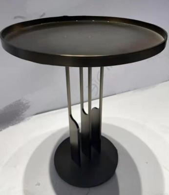 China Tabla de café con bandeja redonda práctica negra, bandeja redonda metálica, mesa lateral superior en venta
