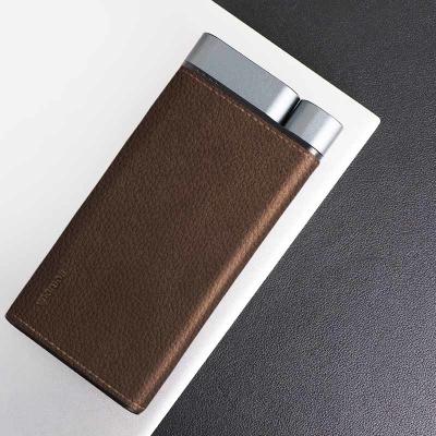 China 20W PD Power Bank Fast Charging Premium Power Bank Metal Shell Leather Finish for sale