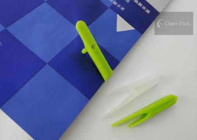 China Custom Polypropylene Plastic Bag Clips , Bag Sealing Clips 8.9mm Length for sale
