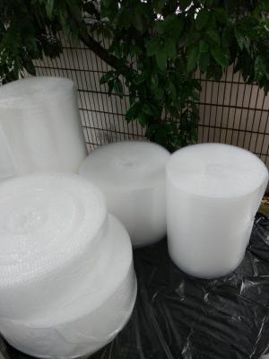 China 10mm Diameter Bubble Wrap Roll Air Filled Cushioning For Temperature Resistance à venda
