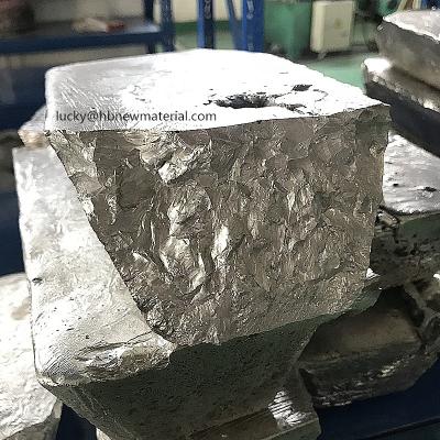 China Endurecimiento del refinamiento del grano de la aleación del neodimio del magnesio del metal de tierra rara de MgNd en venta