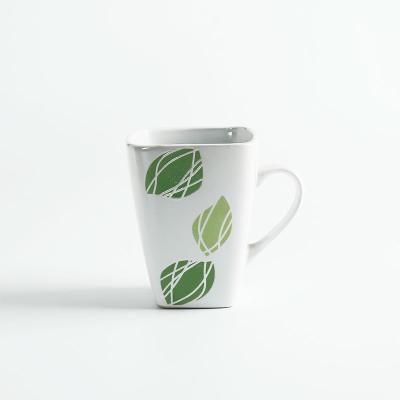 China Square 10oz Hand Painted Pottery Mugs LFGB With Green Leaf Pattern for sale