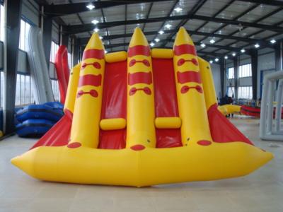 China Crazy Towable Surfing Water Sport Games Fordable Inflatable Flying Fish Boat 6 Person for sale