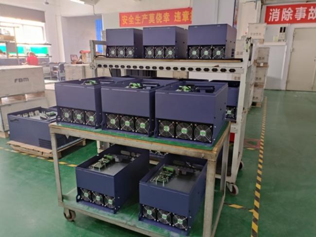 VFD580 132kw Variable Frequency Drive Equipped With Built-in DC Reactor 1