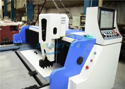 China CNC do comprimento de 4000mm que entalha a boa rigidez da máquina com ajuste do sistema da faca à venda
