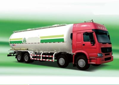 中国 粉のバルク セメントのトラック/乾燥したバルク トラック/セメントの配達用トラックにアイロンをかけて下さい 販売のため