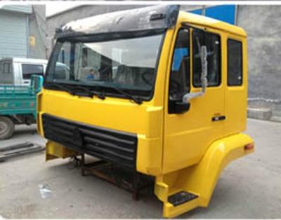 China Semi los recambios del camión escogen la cabina del camión de la litera HW76 en venta