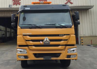 Chine Camion de levage/de transport de conteneur a monté la grue hydraulique montée par camion de grue à vendre