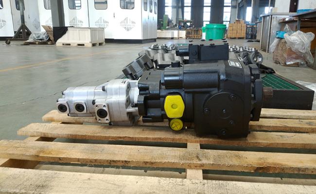 harvester hydraulic pumps