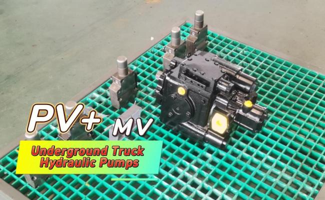 Scraper hydraulic oil pump