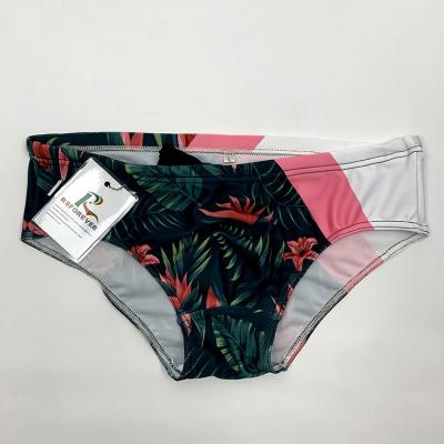 China Mens Sublimation Bikini Swimwear Swim Briefs With Drawstring / Full Lining for sale