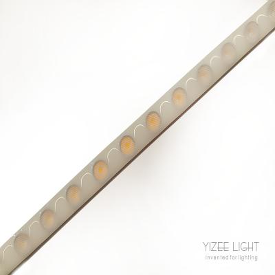 China Luces LED flexibles para lavadoras de pared RGB IP65 15° 35° 45° 60° Luz lineal LED en venta