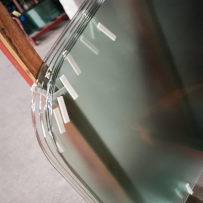 Chine 6mm Nano Self Cleaning Arc Shaped Shower Tempered Glass Bathtub Screen à vendre