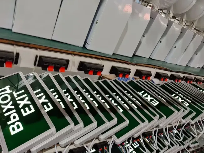 Factory Price IP43 AC85-265V 3W LED Emergency Light for School Hospital Subway Train Stations Shopping Center Supermarket Airport Office Factories Hotels Baseme