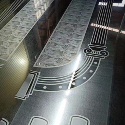 China Los 304 paneles de pared inoxidables grabados al agua fuerte de la hoja de acero del elevador del modelo del espejo 1219x2438m m en venta