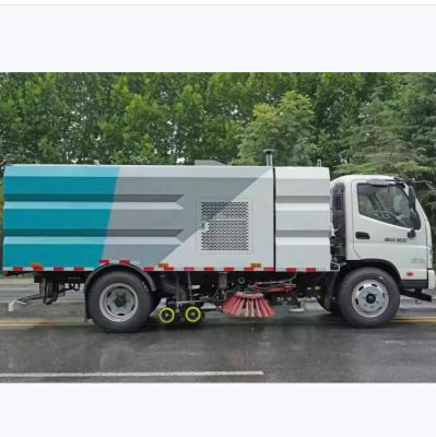 China Street Sweeper 2600mm Wheel Base Road Washing Truck - BJ1045V9JB3 Chassis à venda