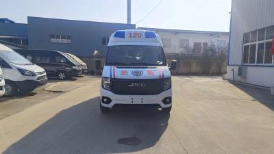 China Medical Van Transportation Emergency Ambulance Car GVW 3300 Kgs en venta