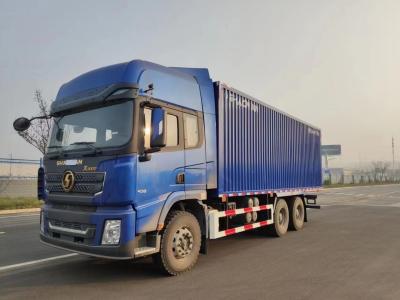 China SHACMAN Wing Van Truck X3000 8x4 380Hp 10 Wheeler Wing Van Transporte de caminhão pesado à venda