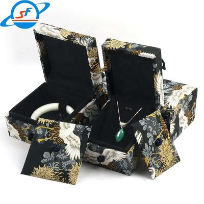 China Vintage Classic Jewelry Packaging Case Chinese Style Jewelry Packaging  Box for sale