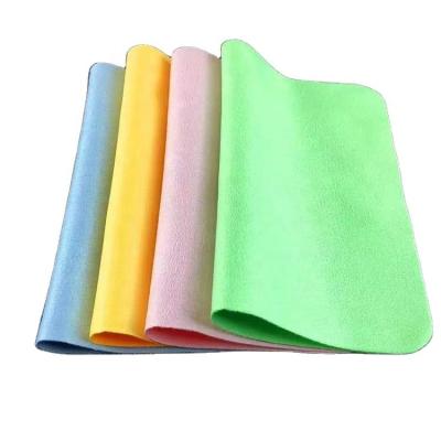 China Colorful Personalized Eyeglass Cleaning Cloth 280gsm 300gsm Weight for sale